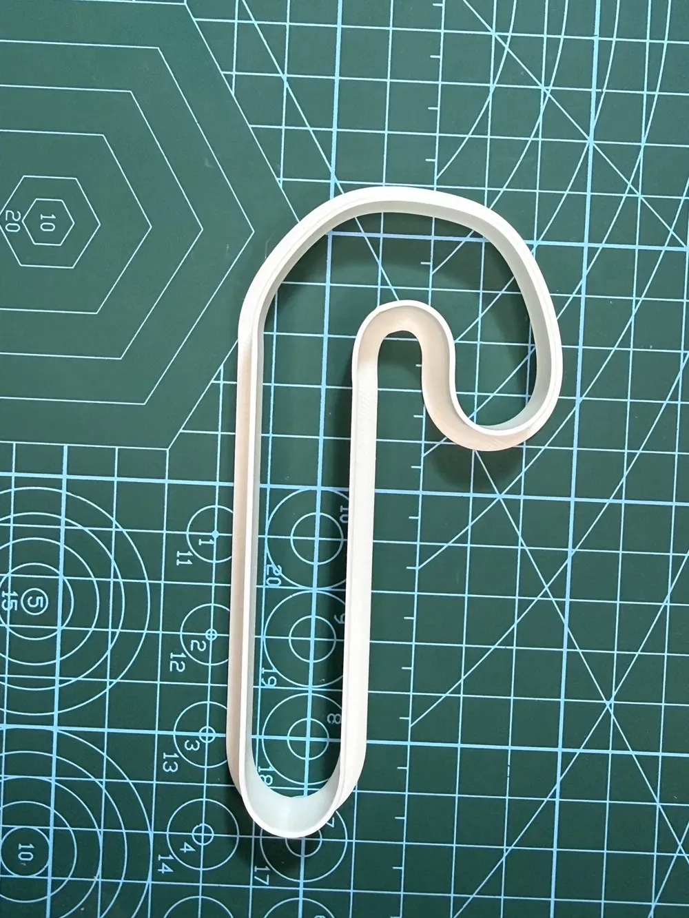 Christmas Candy Cane Cookie Cutter - MPdesign | Nexprint: Free 3D Model ...