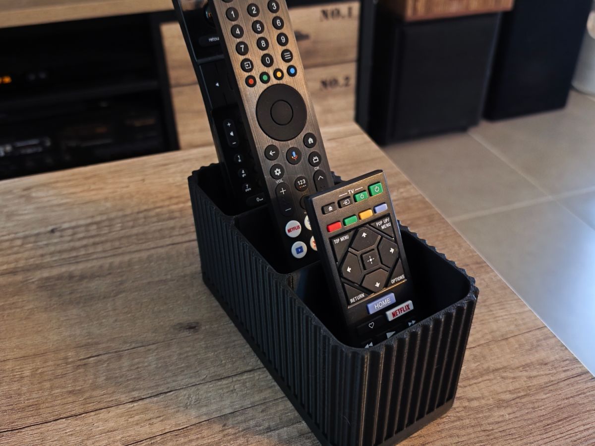 Remote control organizer - R3D Fusion | Nexprint: Free 3D Model Downloads