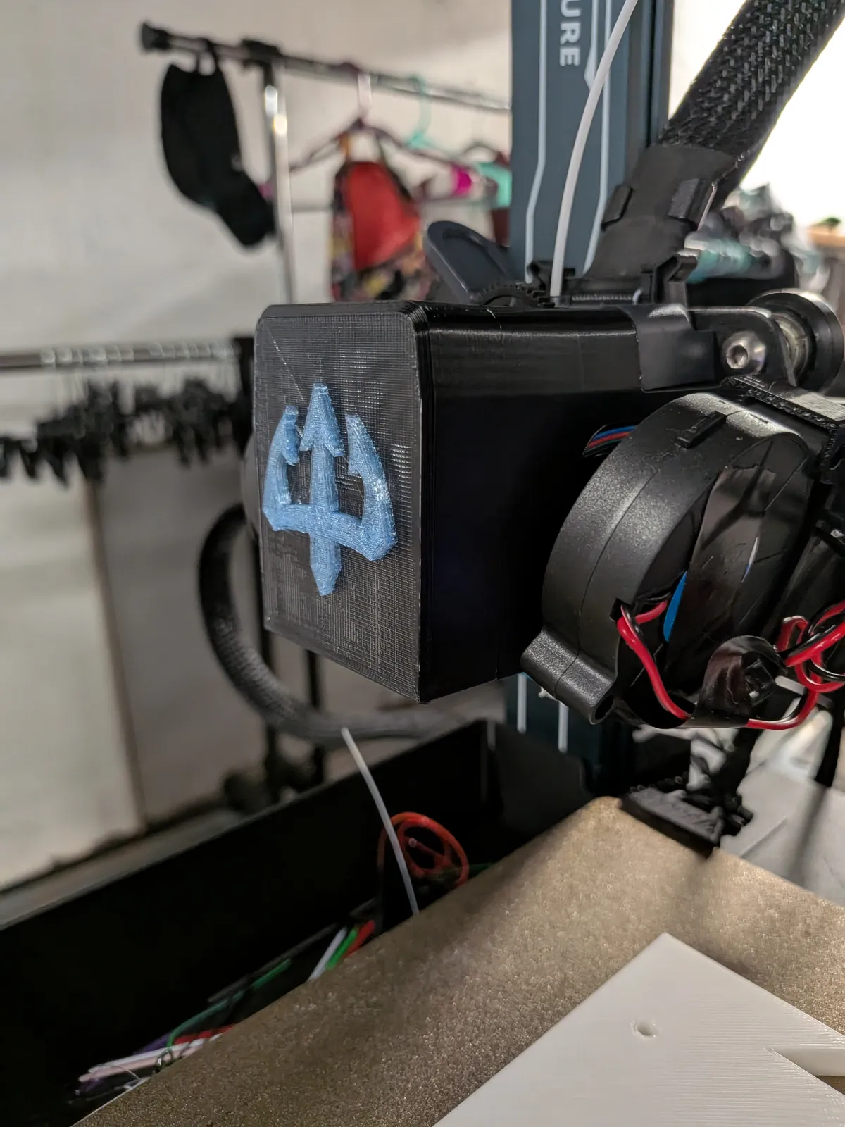 Neptune 3 Pro Extruder Cover WindWarden Trident Logo - Spiderkev128 ...