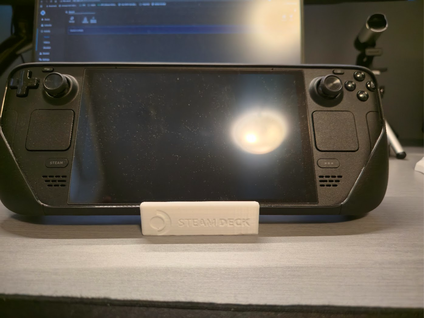 Simple Steam Deck Stand - Whoatemyling | Nexprint: Free 3D Model Downloads