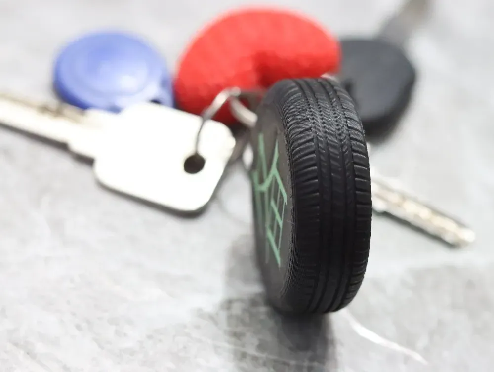 A top-quality spare-key keychain, weighing only 12 grams. - BYD.3D ...