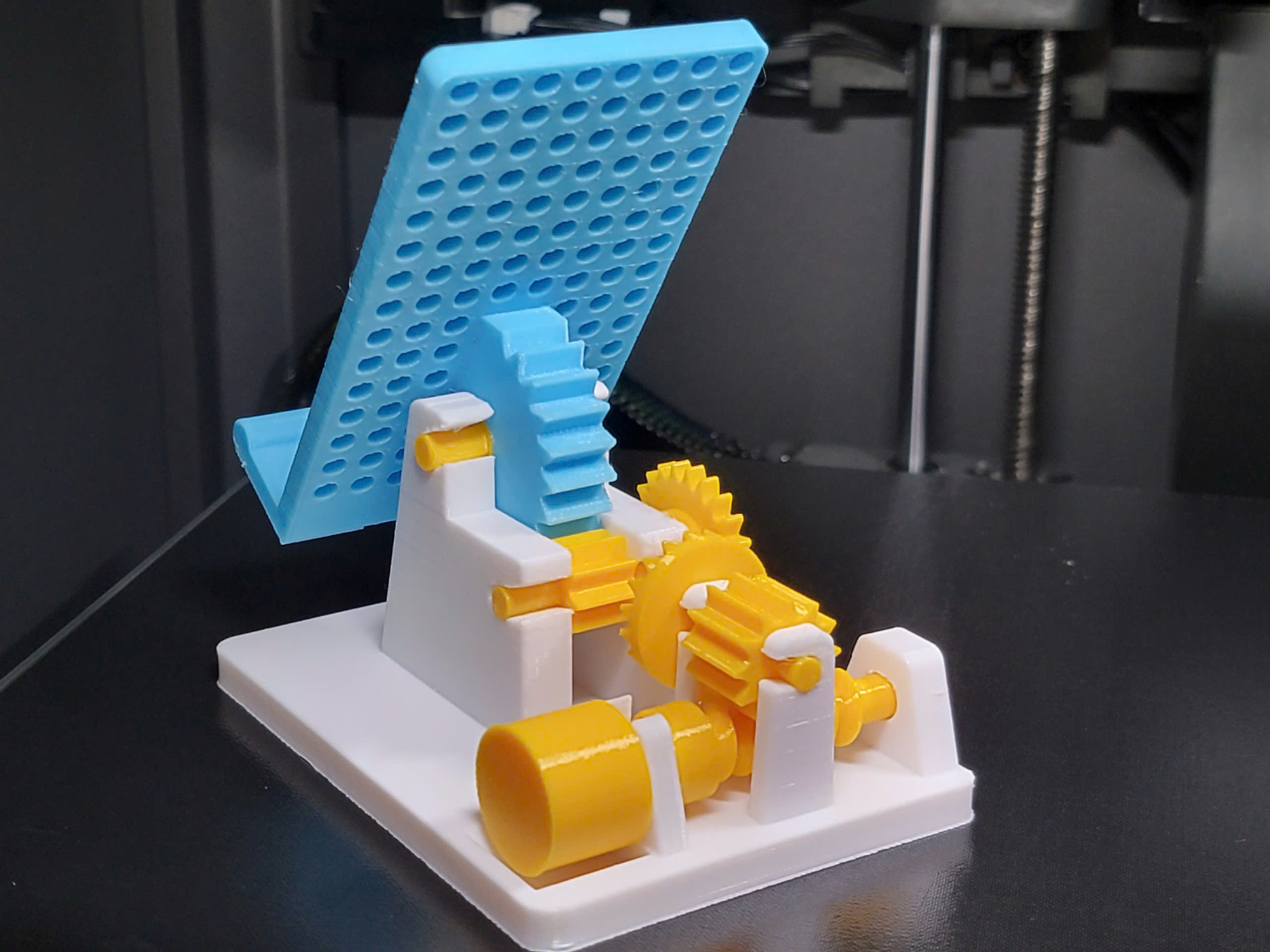 Gear Mechanism Phone Stand - Dat Nguyen | Nexprint: Free 3D Model Downloads