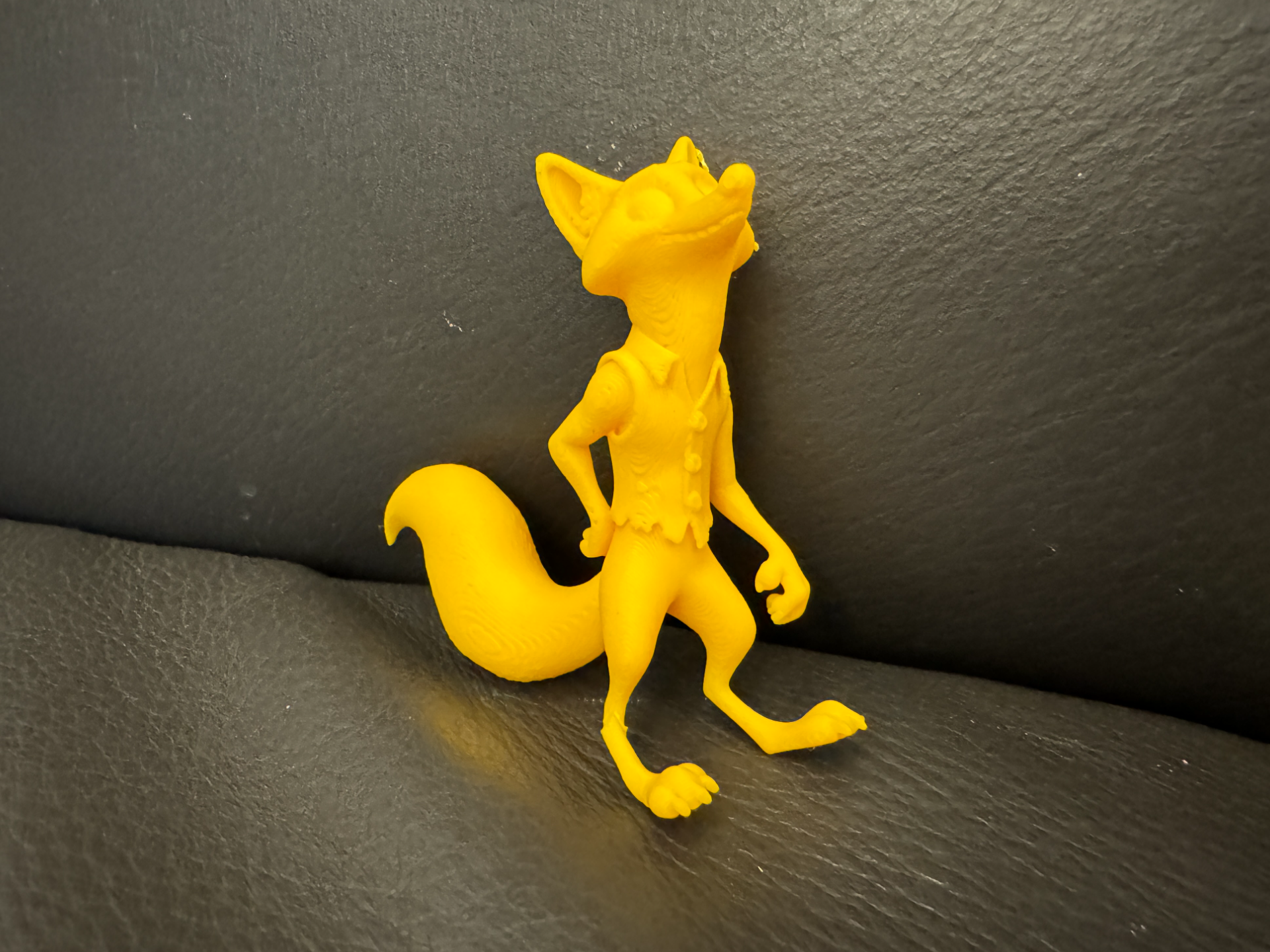 Lazy Fox Leans Against the Wall - Luca | Nexprint: Free 3D Model Downloads