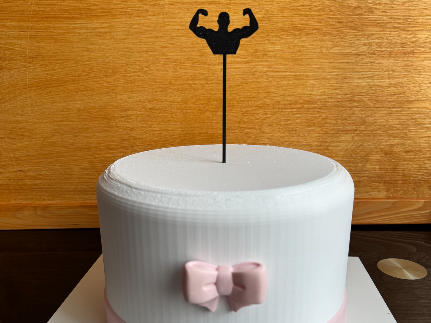 Bodybuilder cake topper - LeTTDesign | Nexprint: Free 3D Model Downloads