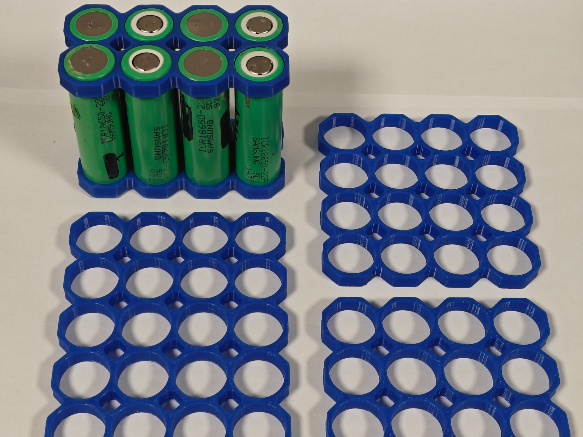 18650 Battery Spacer Grid | Octagonal (8-28 Cells) - Mateusz Tokarz ...