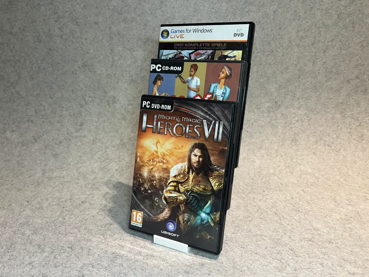 Display stand for 3 games or DVD movies - design3d | Nexprint: Free 3D ...