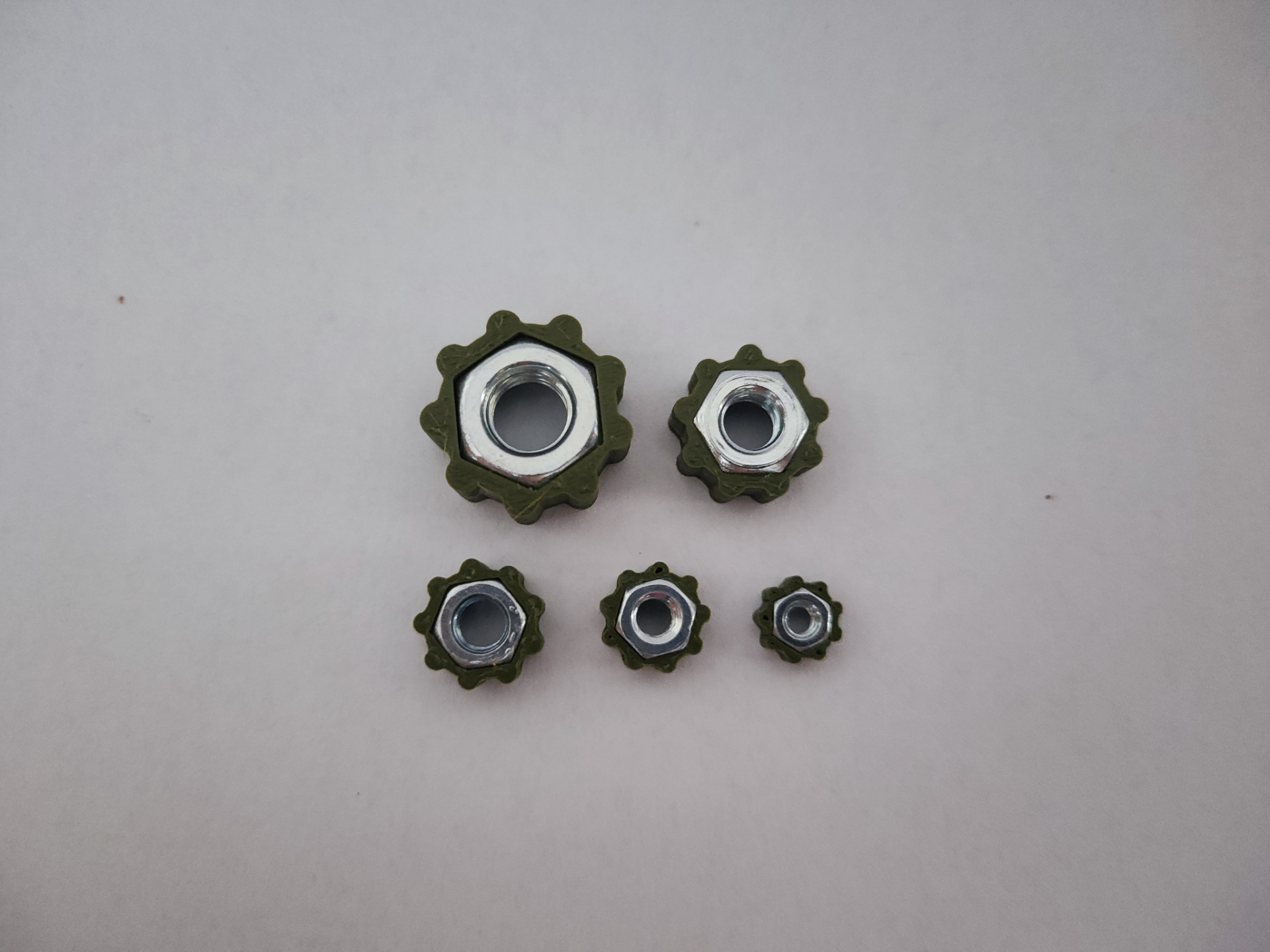 Hand-Grip Nut Caps M3–M8 – 9-Tooth - Mateusz Tokarz | Nexprint: Free 3D ...