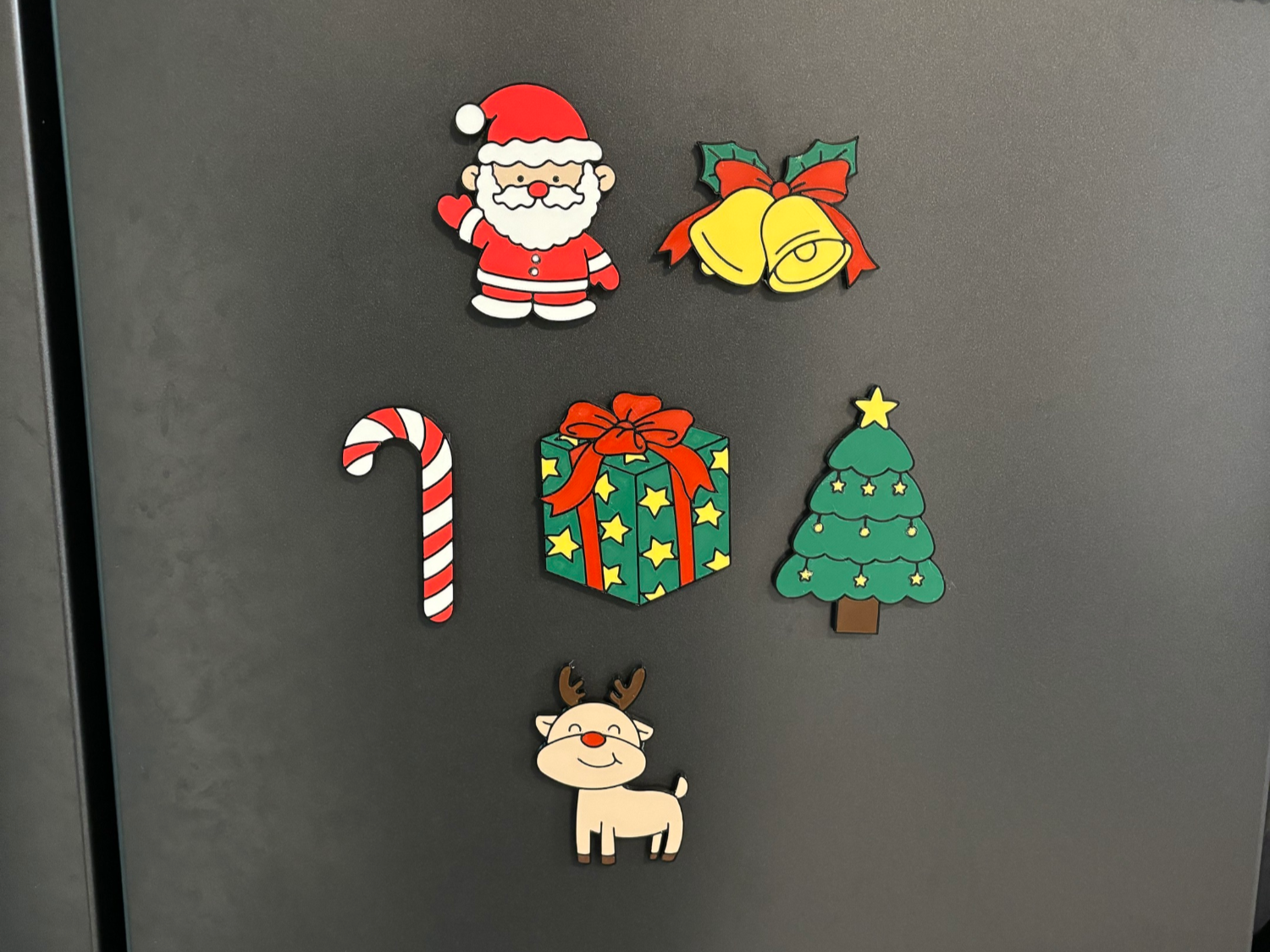 Christmas-themed refrigerator magnets – Santa Claus, Christmas trees ...